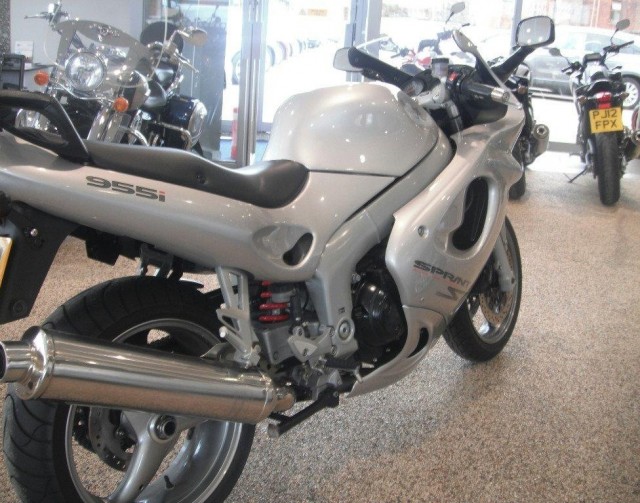 Triumph Sprint 955i