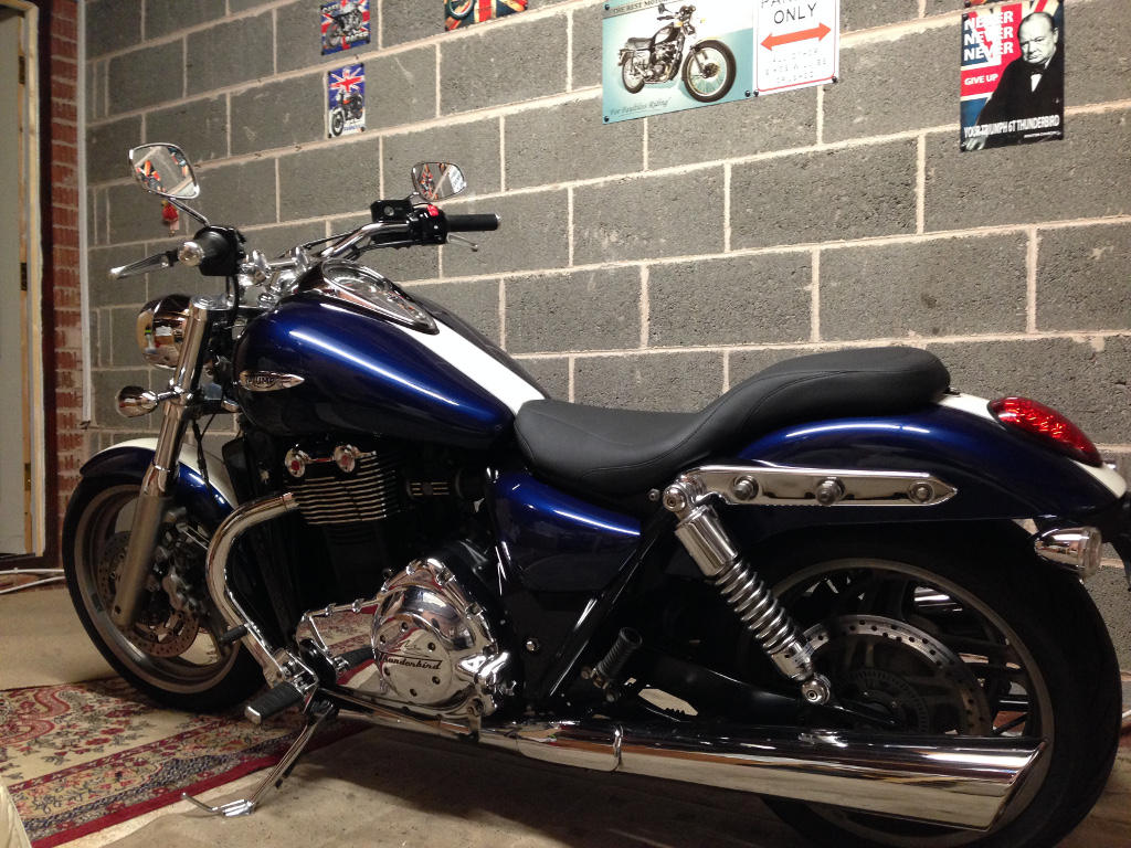 Triumph Thunderbird with Mustang Day Tripper seat fitted
